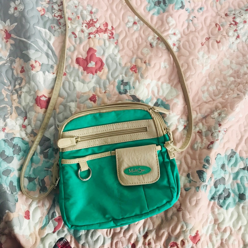 Multi sac crossbody purse